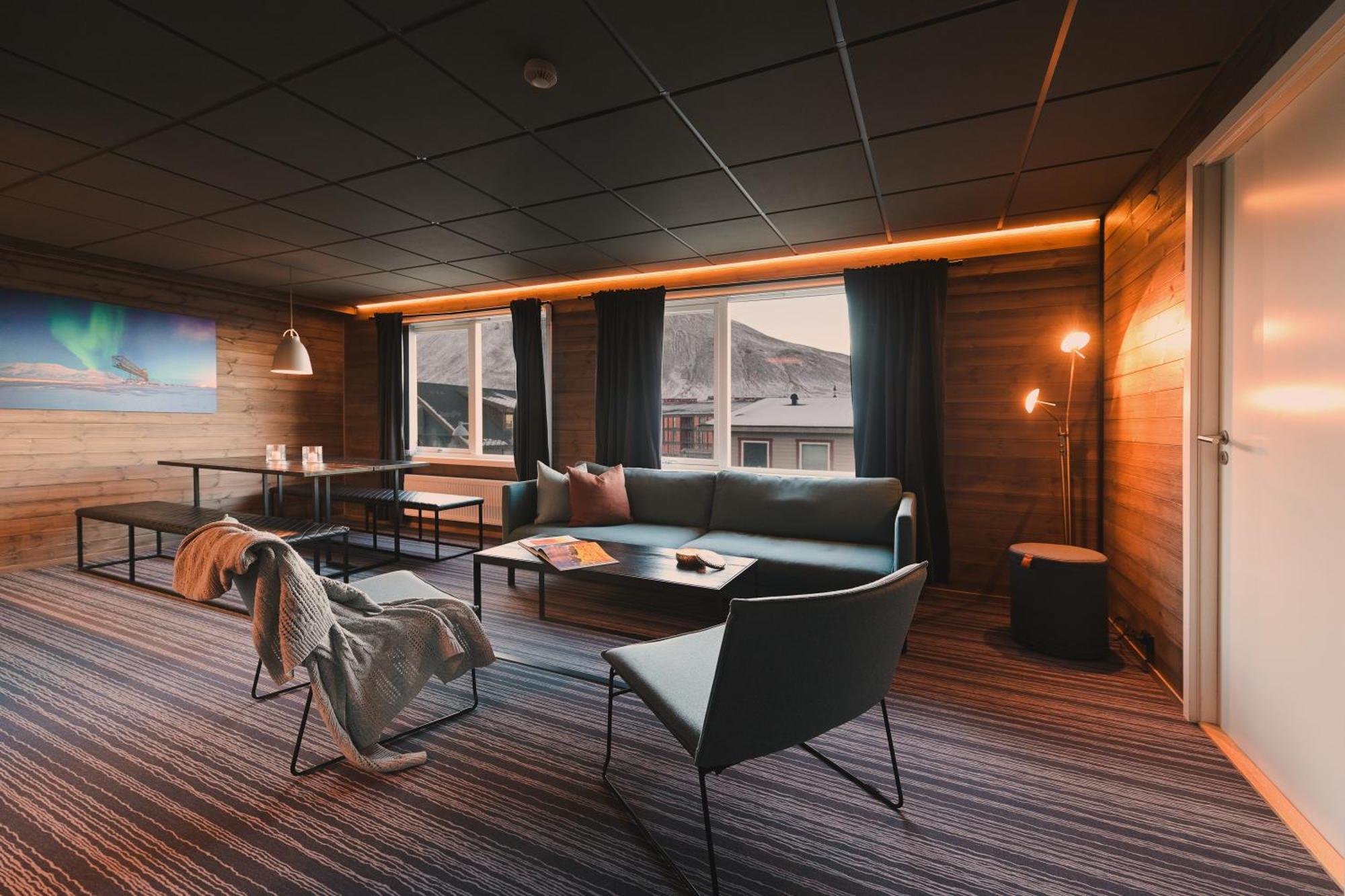 Svalbard Hotell | Lodge Longyearbyen Exterior foto